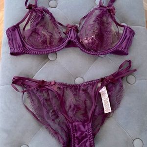 Agent Provocateur - bras 34C and panty size 2